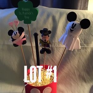 Not available Antenna toppers